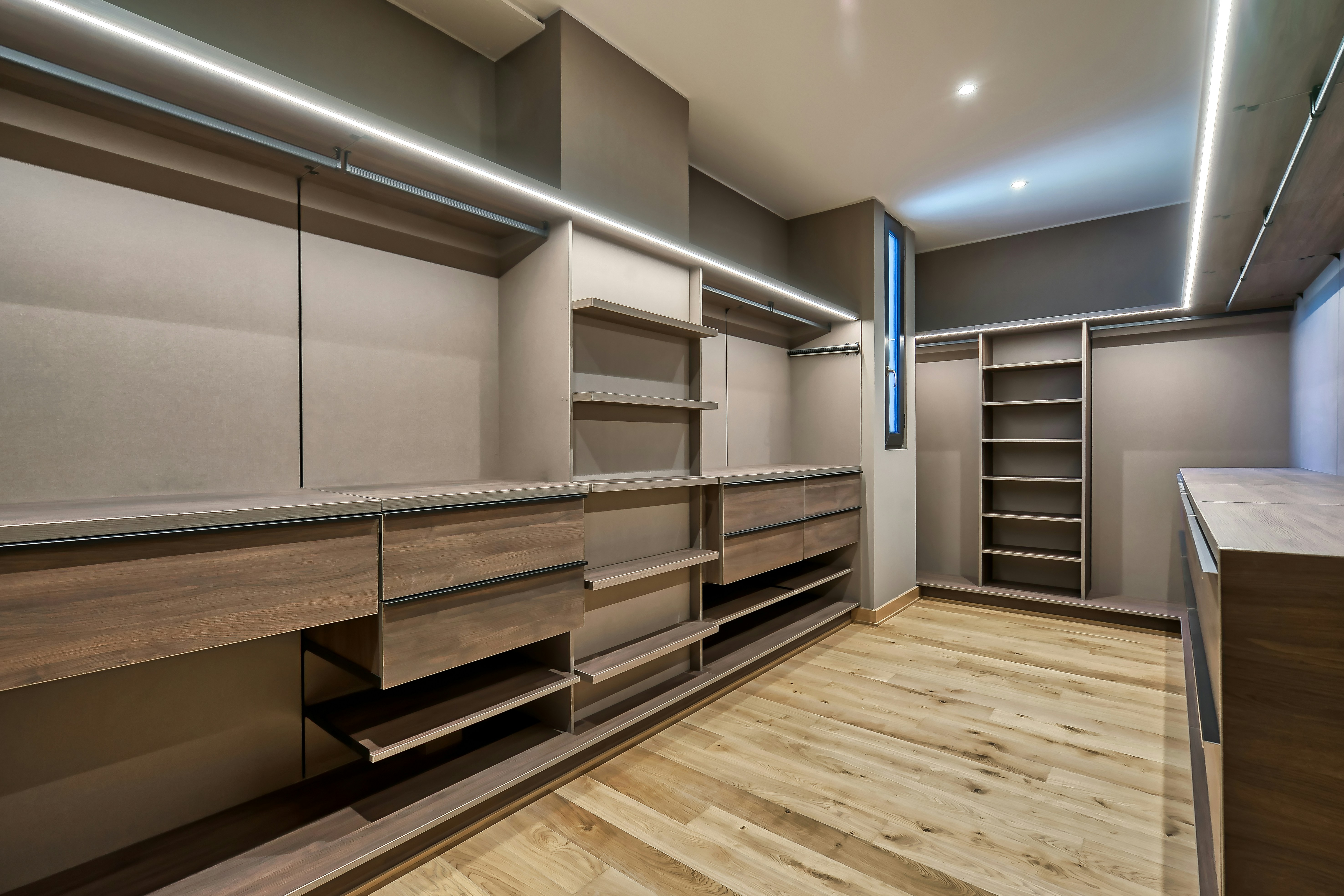 Smart Storage Solutions for Modern Homes